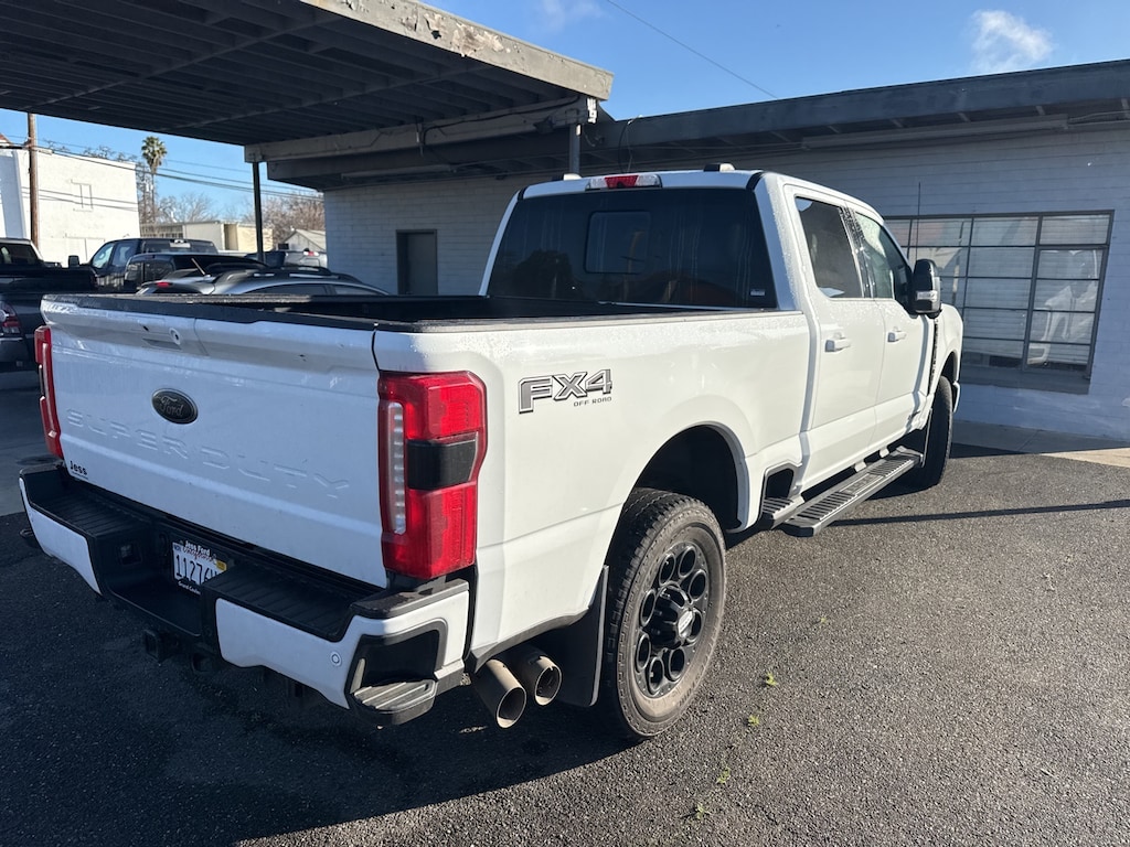 Used 2024 Ford F-350SD Lariat Truck