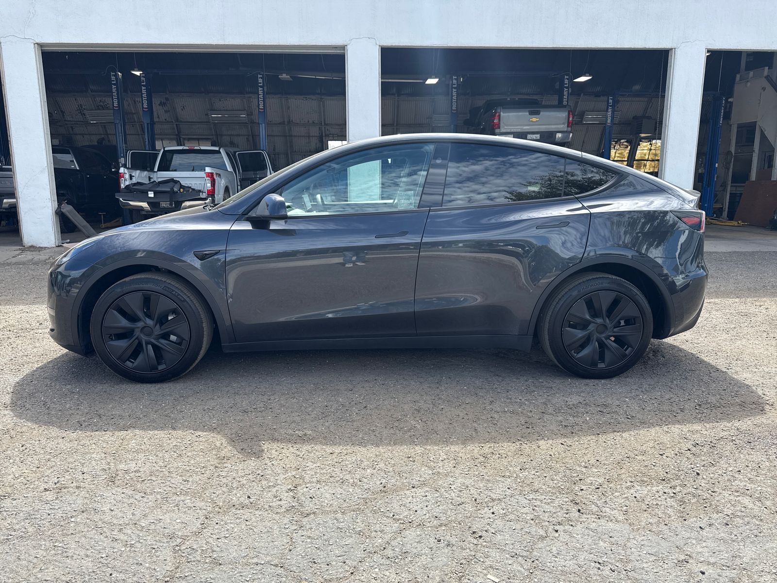 Certified 2024 Tesla Model Y Long Range with VIN 7SAYGDEE2RF186720 for sale in Colusa, CA
