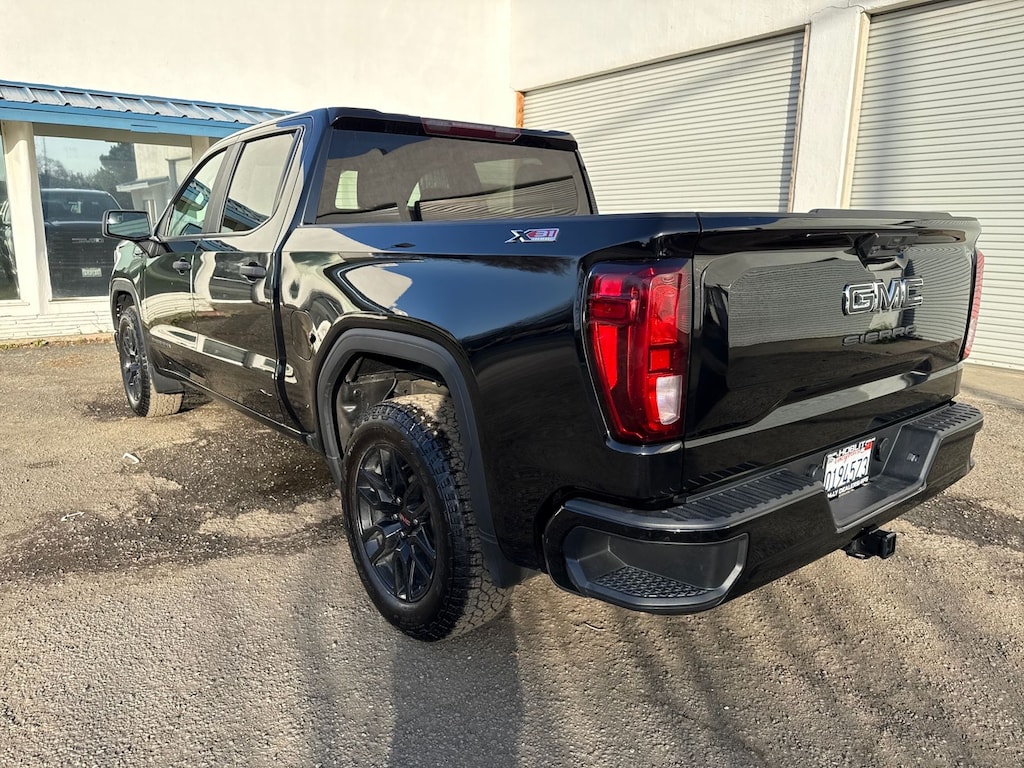 Certified 2024 GMC Sierra 1500 Pro X31 Off-Road Graphite Edition Crew Cab V8 4x4 Truck