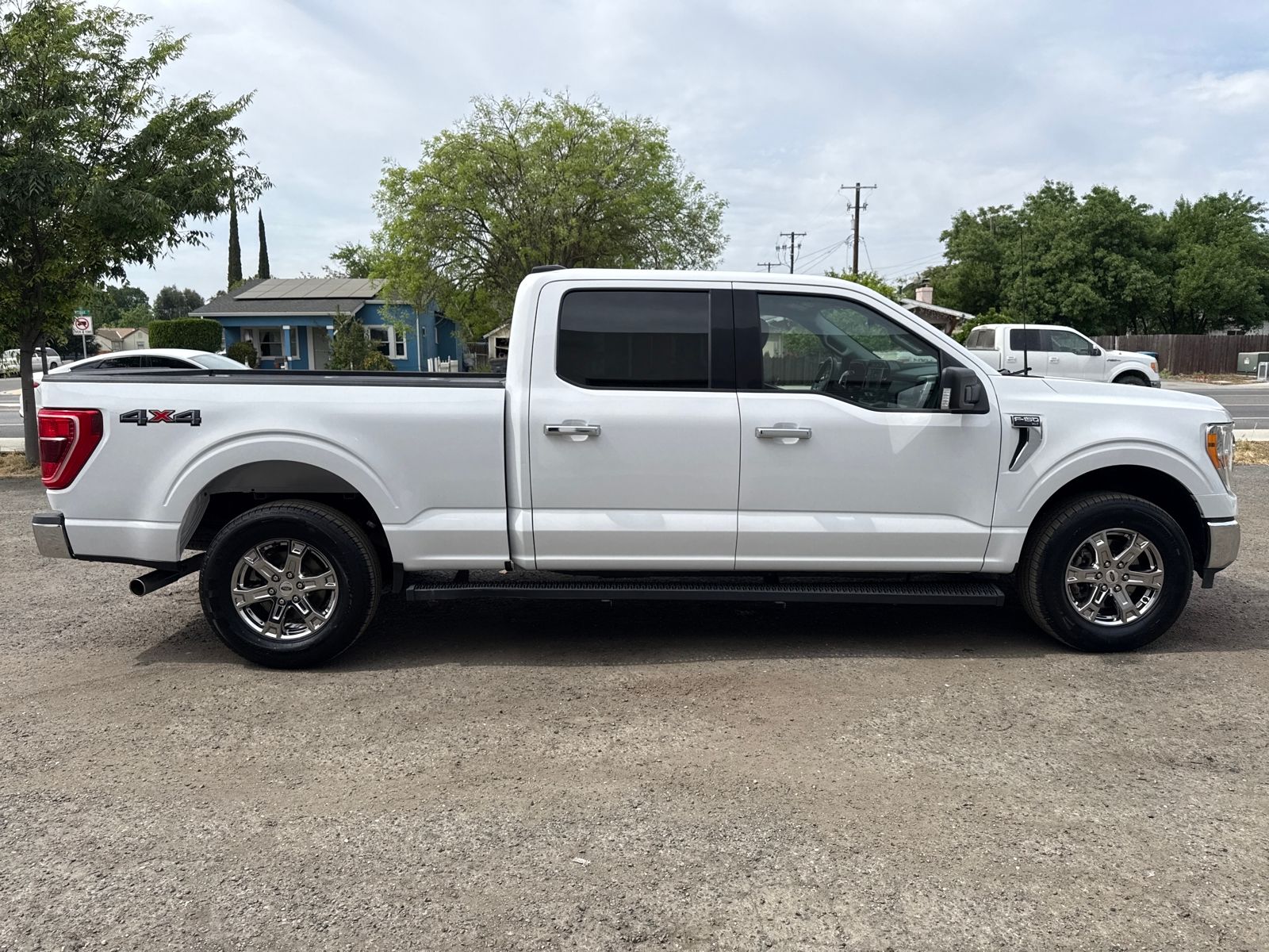 2021 Ford F-150 XLT Crew Cab V8 4x4 photo 5