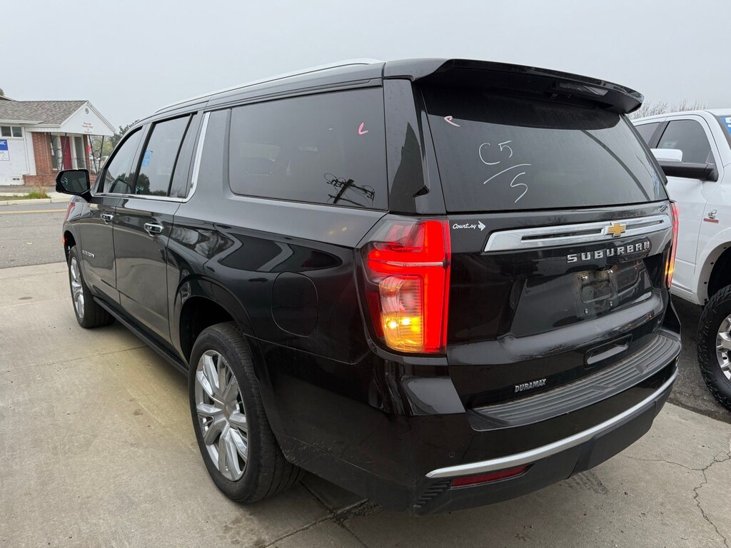 Certified 2024 Chevrolet Suburban High Country Deluxe 4x4 Duramax Turbo-Diesel SUV