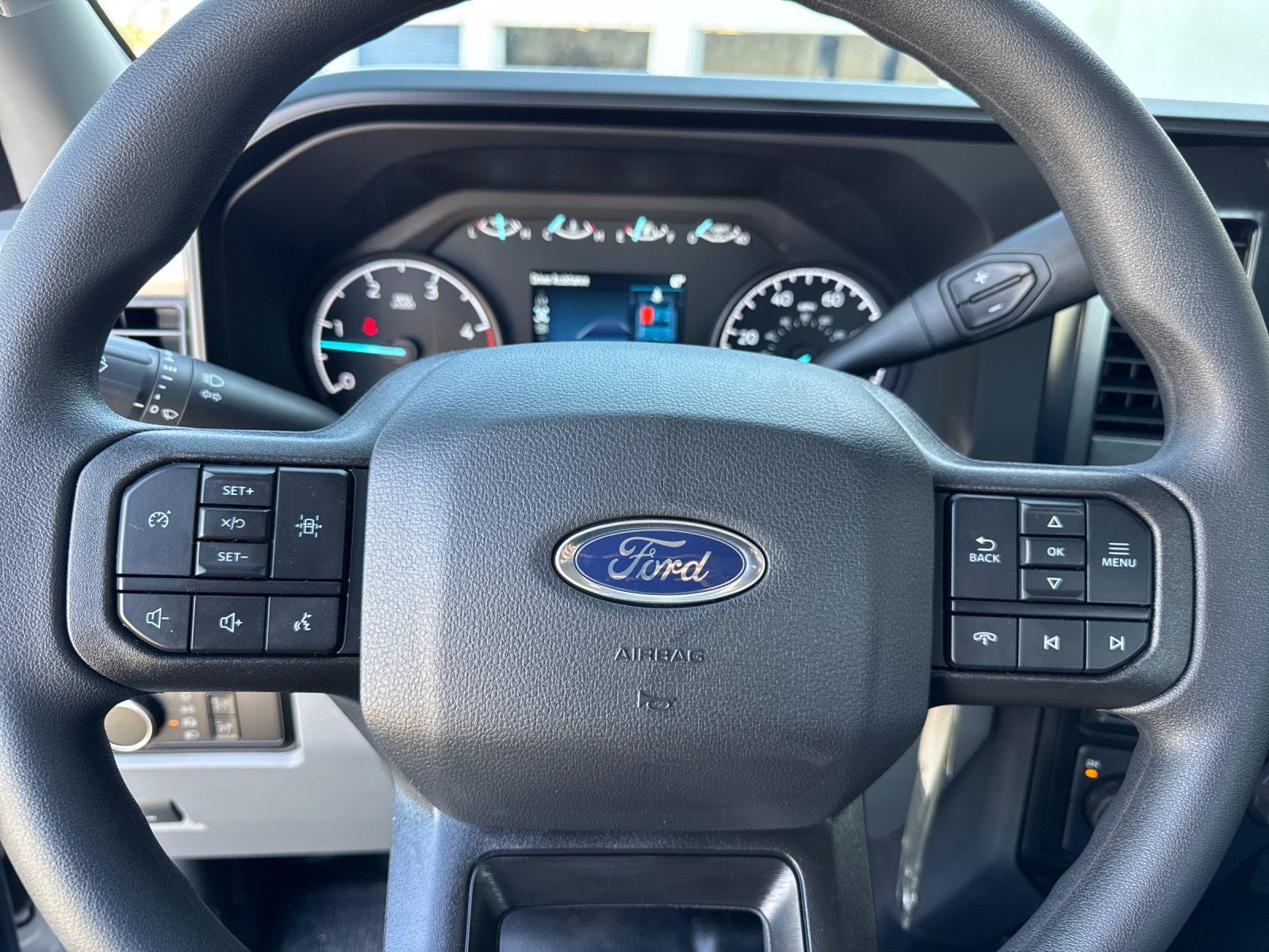 2025 Ford F-450 Super Duty Chassis Cab XL - Photo 22