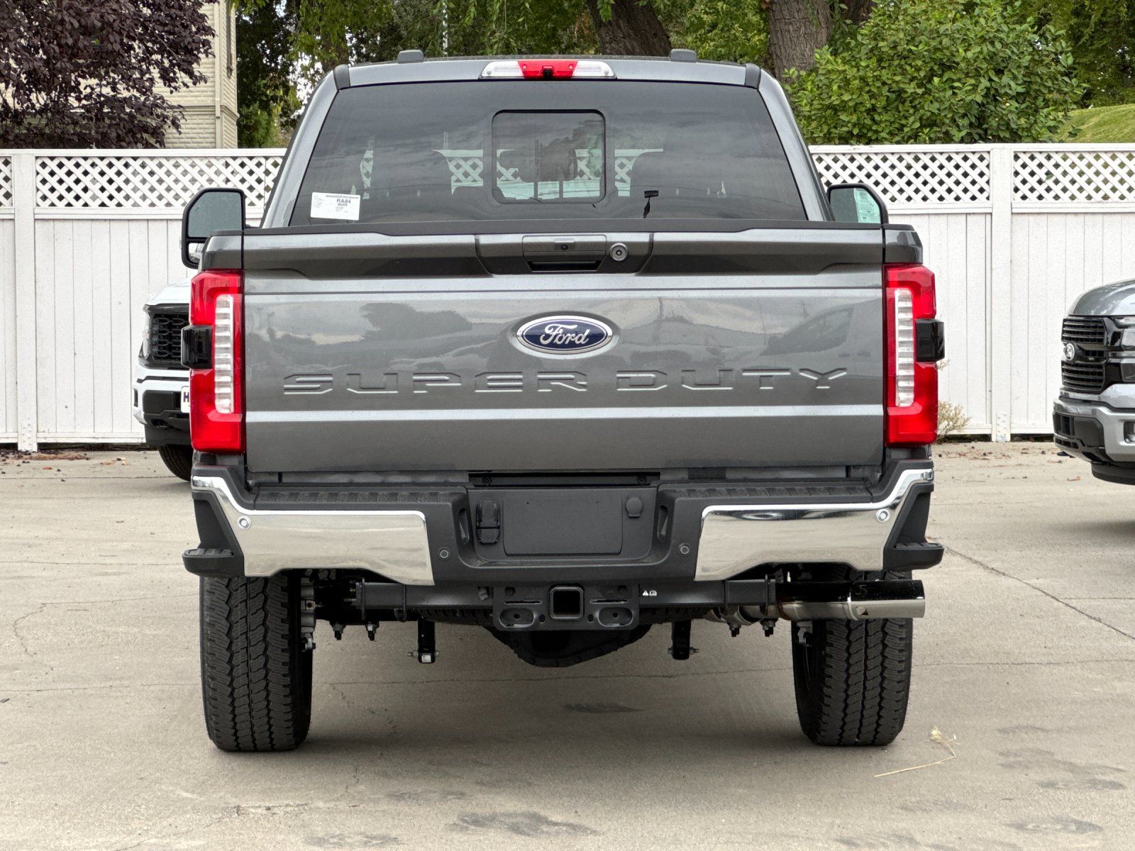 2026 Ford F-350 Lariat photo 3