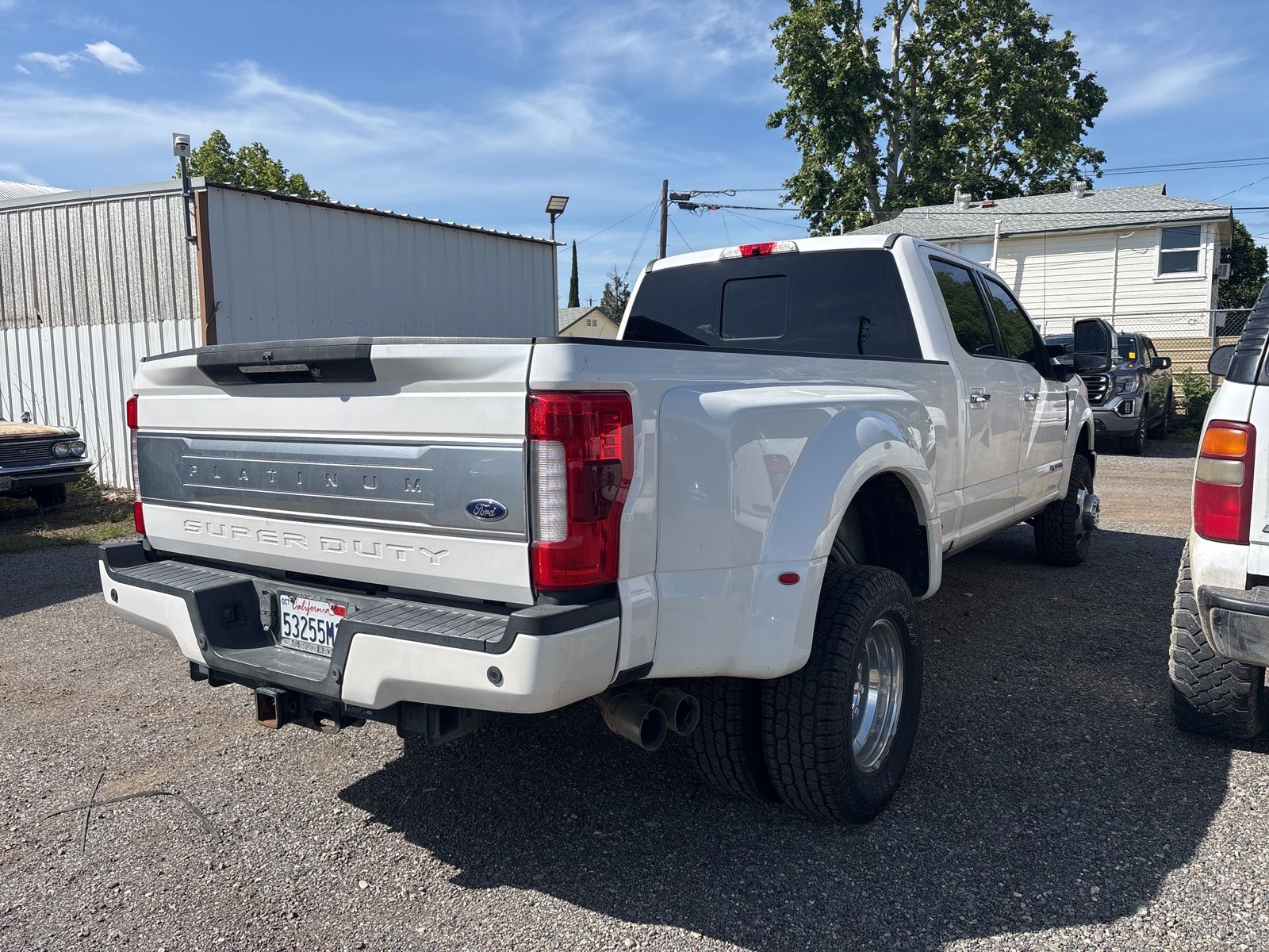 2019 Ford F-350SD Platinum photo 4