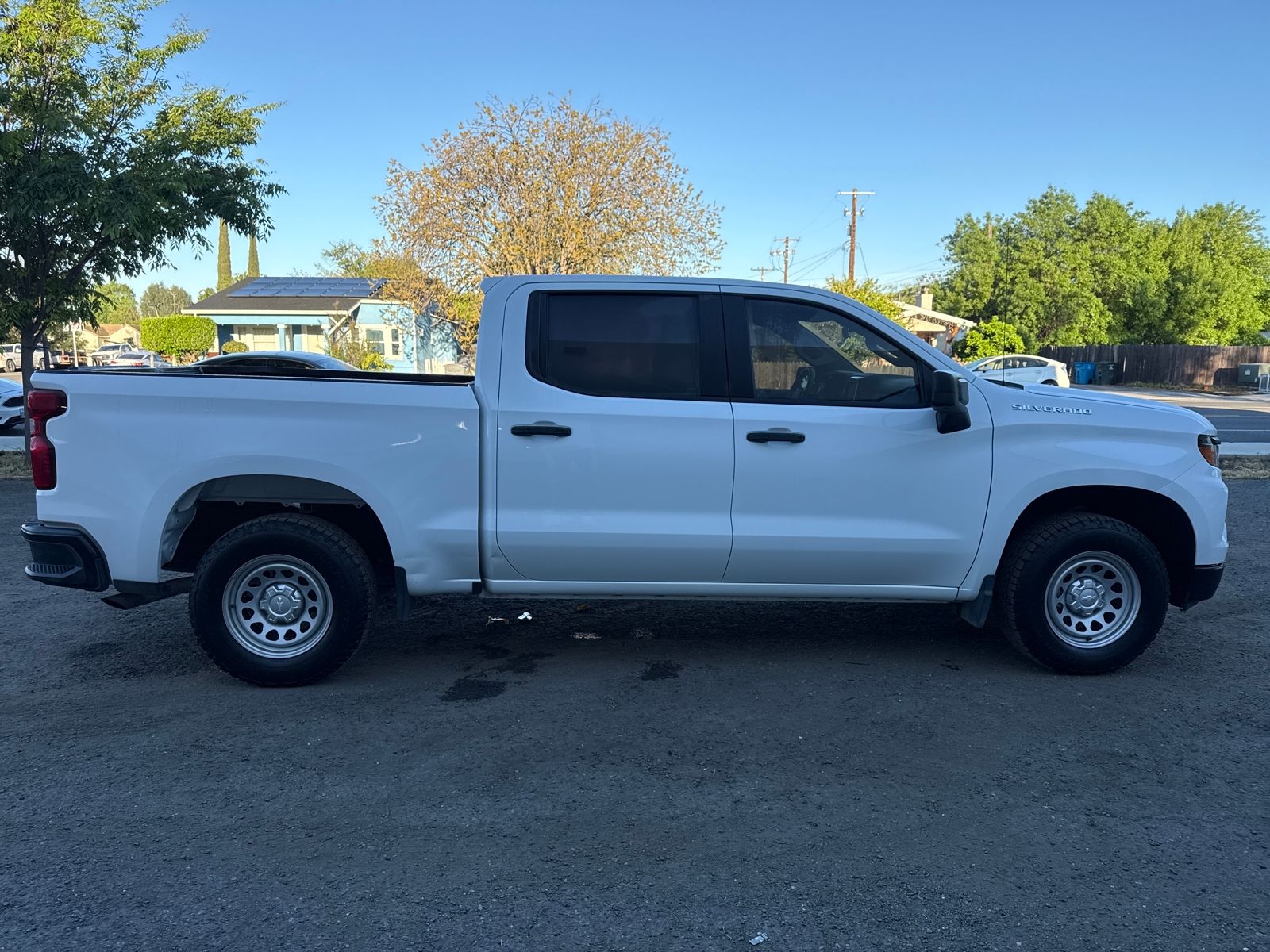 2022 Chevrolet Silverado 1500 WT Crew Cab photo 5