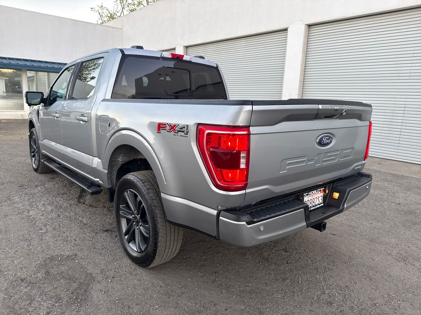 2023 Ford F-150 XLT FX4 Off-Road 3.5L Ecoboost 4x4 w/ Sport Appear photo 2