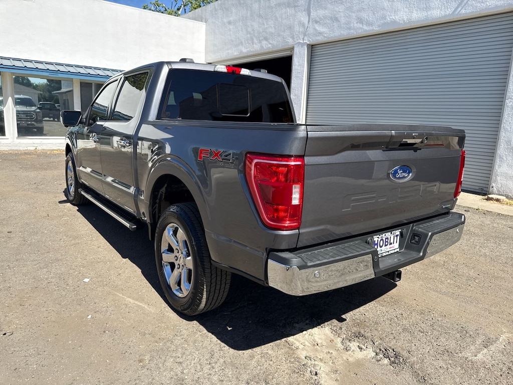 2022 Ford F-150 XLT FX4 photo 2