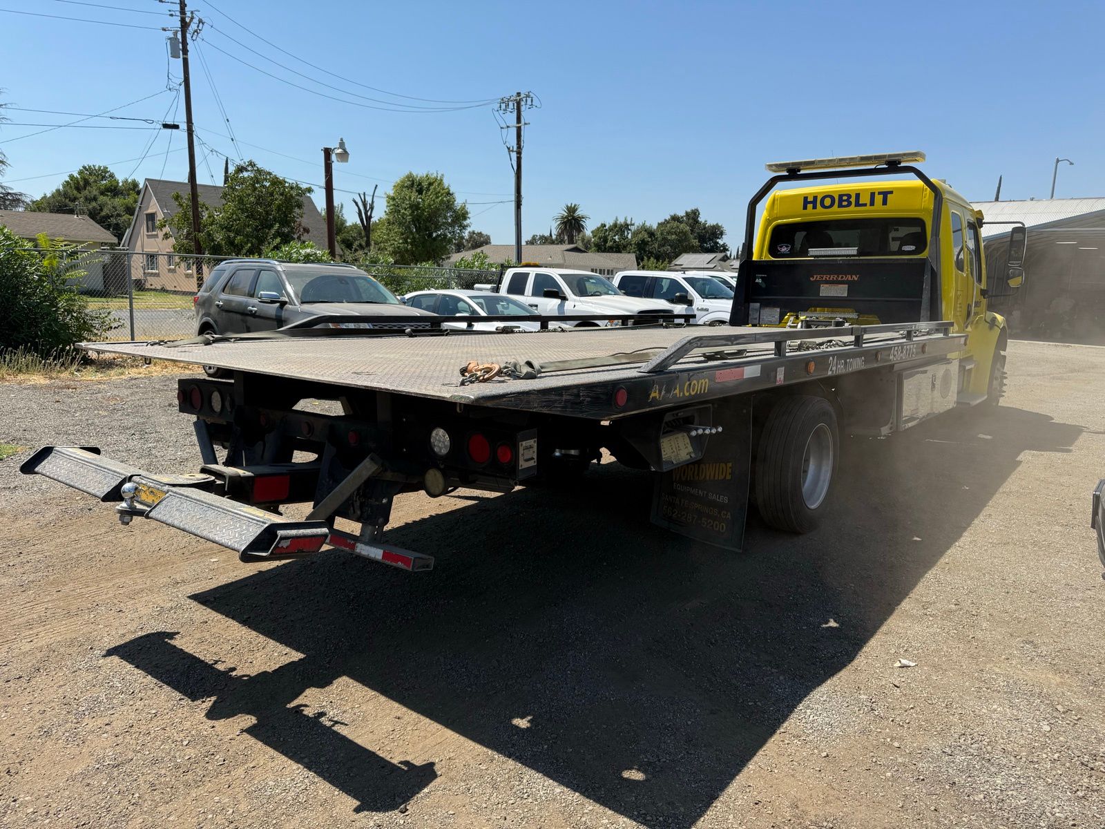 2017 Freightliner M2 106 Medium Duty photo 2