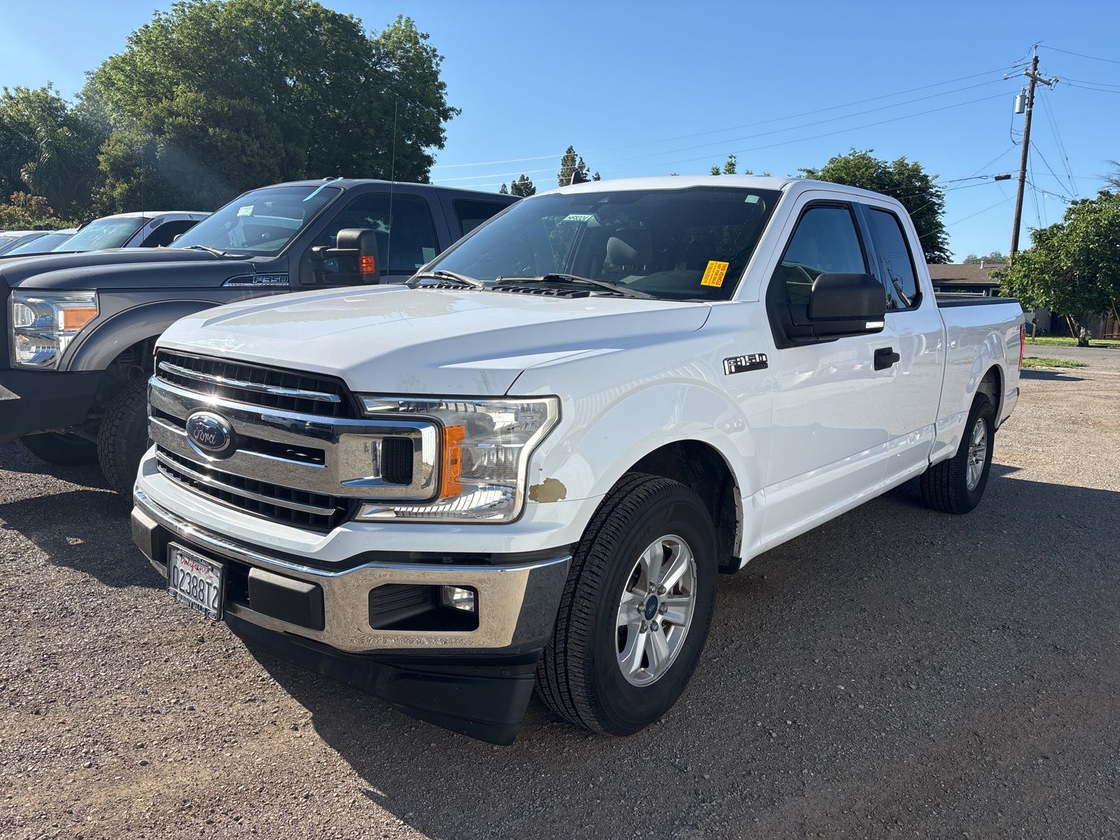 2019 Ford F-150 XLT Extended Cab Ecoboost photo 2