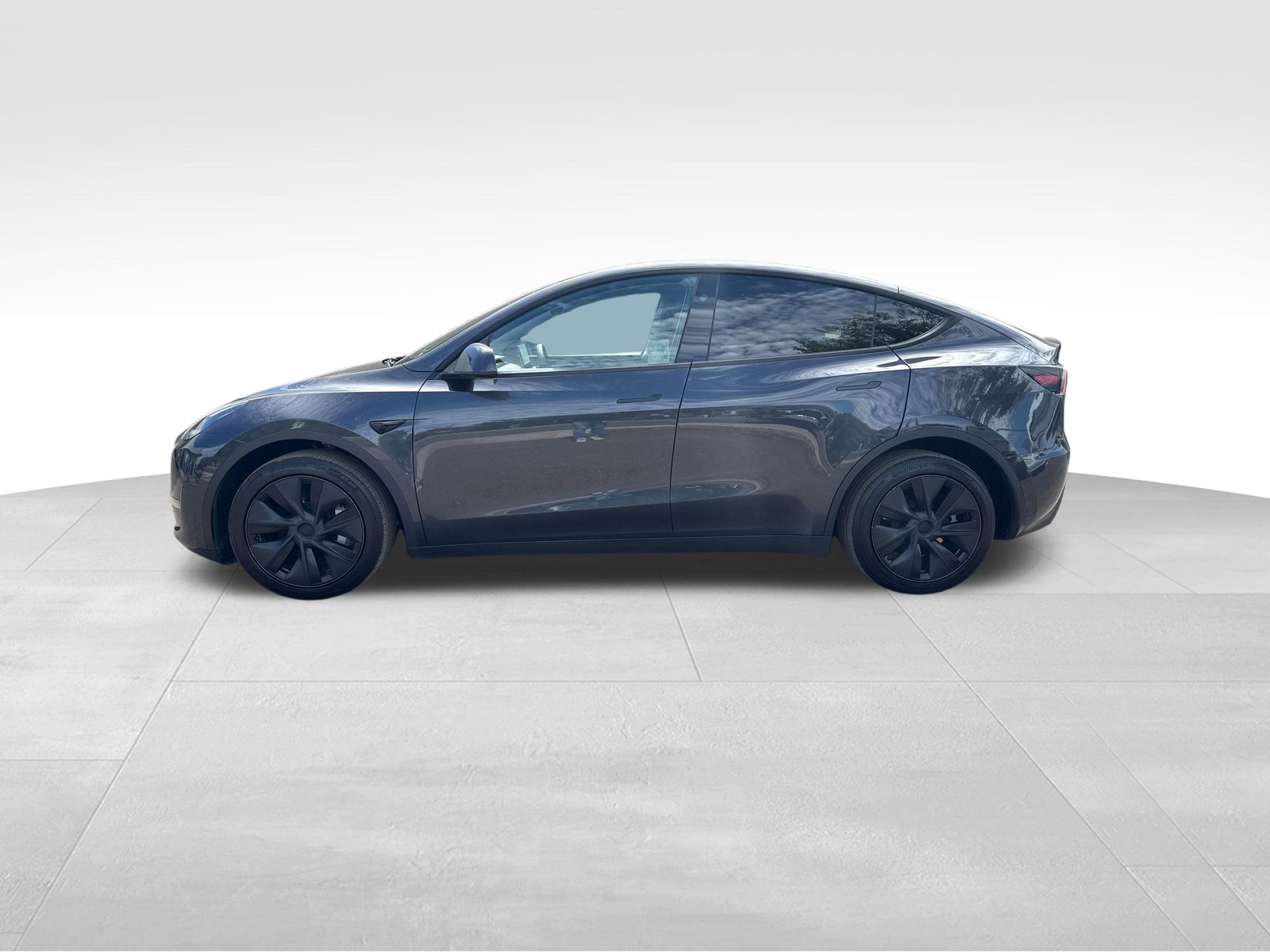 Certified 2024 Tesla Model Y Long Range with VIN 7SAYGDEE2RF186720 for sale in Colusa, CA