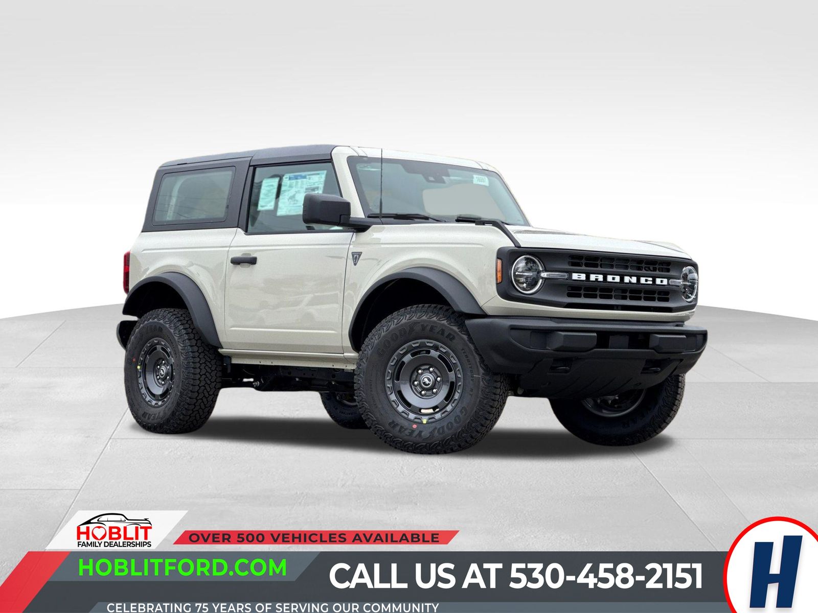 2025 Ford Bronco 2-Door Base's photo