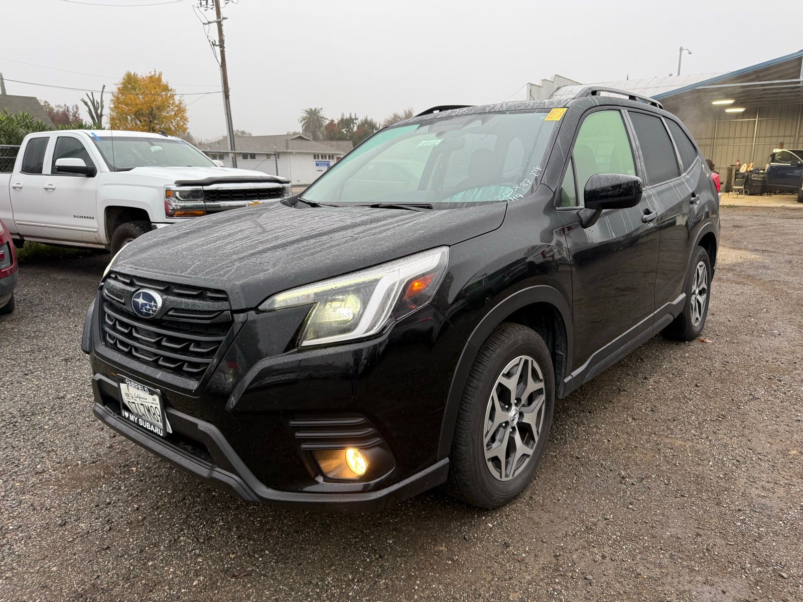 2023 Subaru Forester Premium photo 3