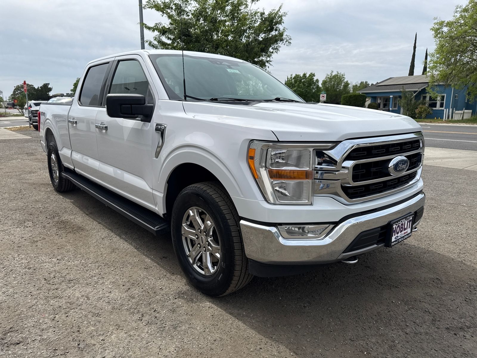 2021 Ford F-150 XLT Crew Cab V8 4x4 photo 6