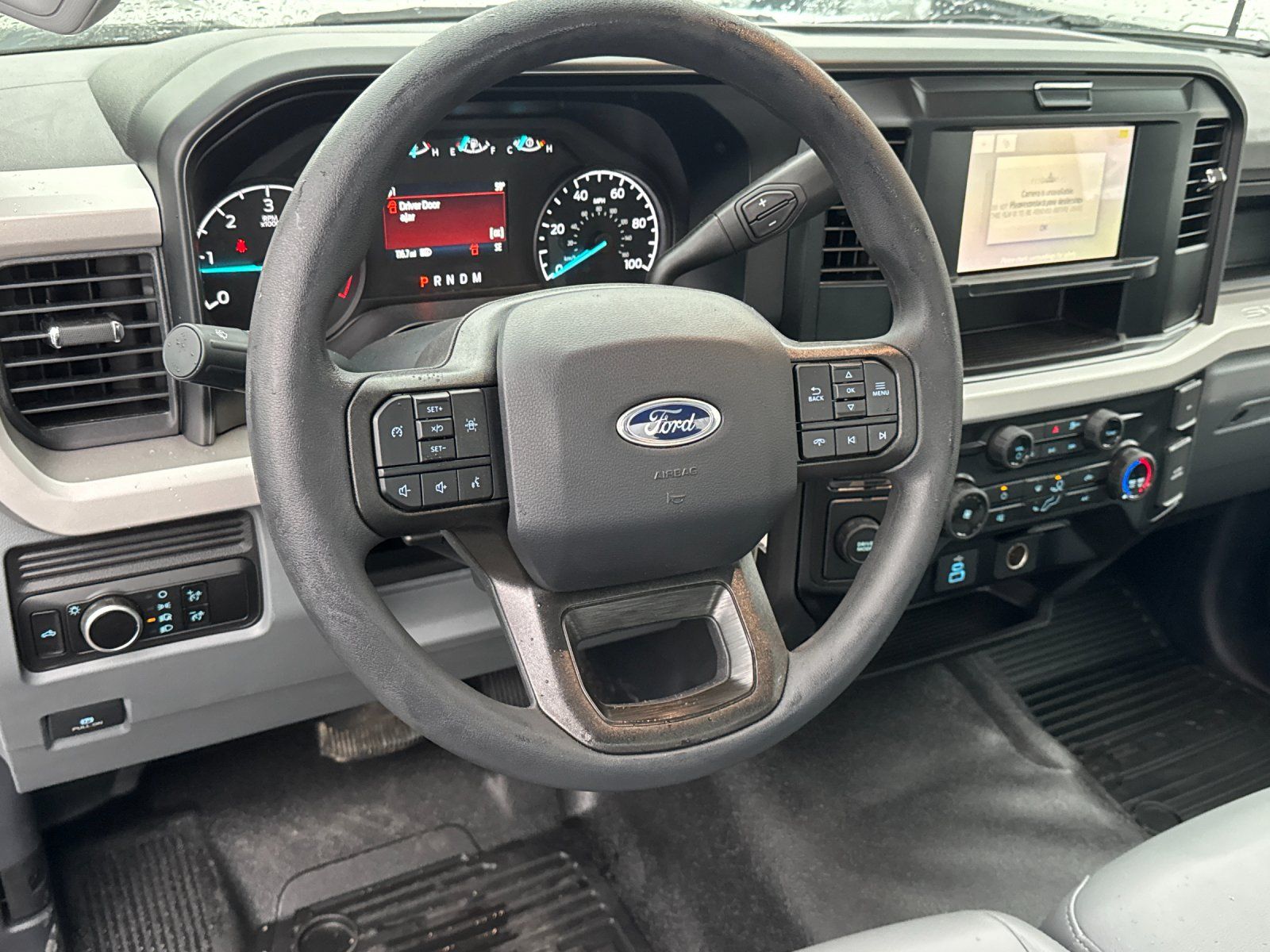2025 Ford F-550 Super Duty Chassis Cab XL - Photo 14