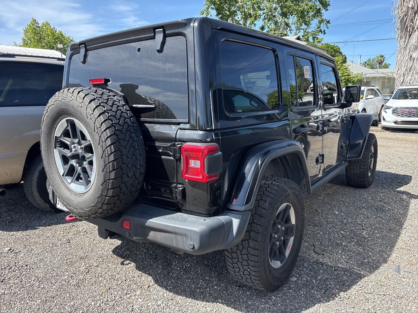 2019 Jeep Wrangler Unlimited Rubicon Hard Top 4x4 w/ Adaptive Cruise photo 4