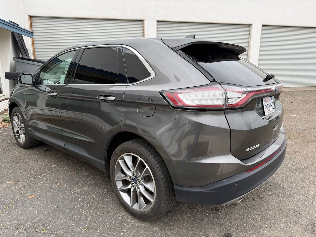 Certified 2018 Ford Edge Titanium SUV