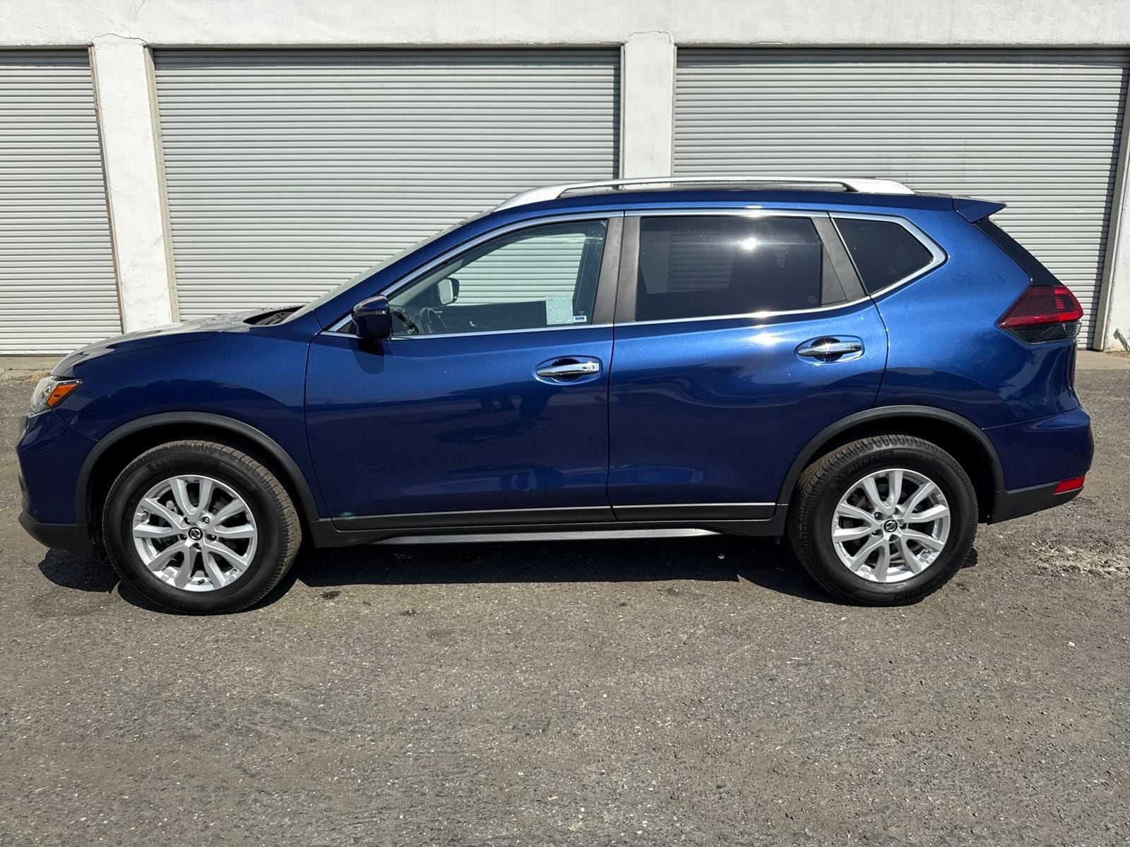 Certified 2020 Nissan Rogue SV with VIN JN8AT2MT8LW032390 for sale in Colusa, CA