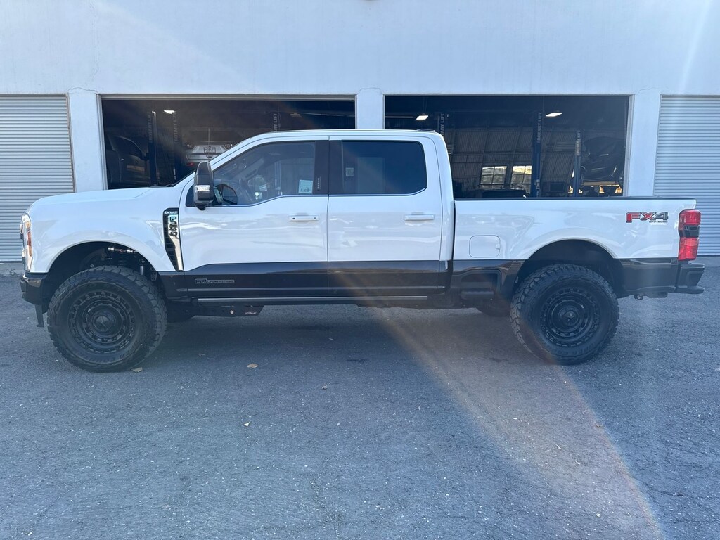 Used 2024 Ford F-250SD King Ranch Crew Cab Powerstroke w/ 2.5 Carli Lift! Truck