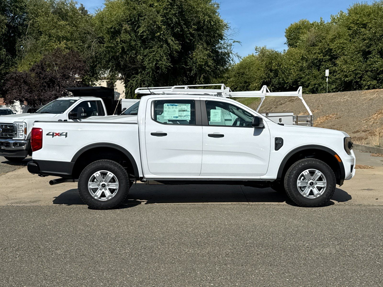 2025 Ford Ranger XL photo 2