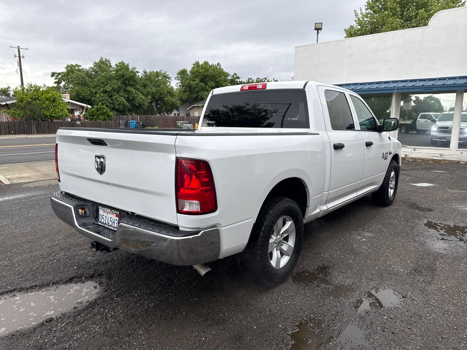 2021 Ram 1500 Classic Tradesman Crew Cab Hemi V8 photo 4