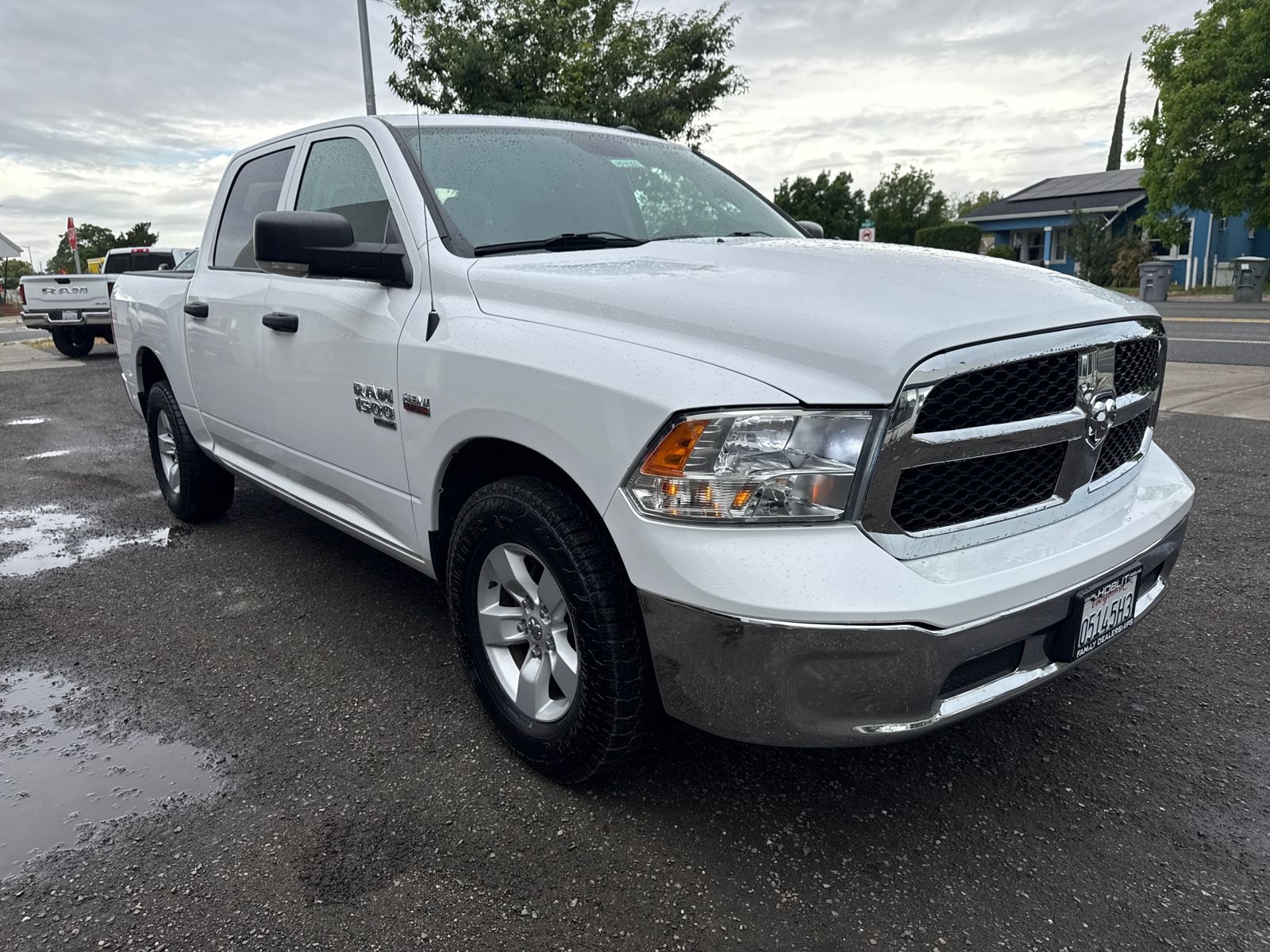 2021 Ram 1500 Classic Tradesman Crew Cab Hemi V8 photo 6