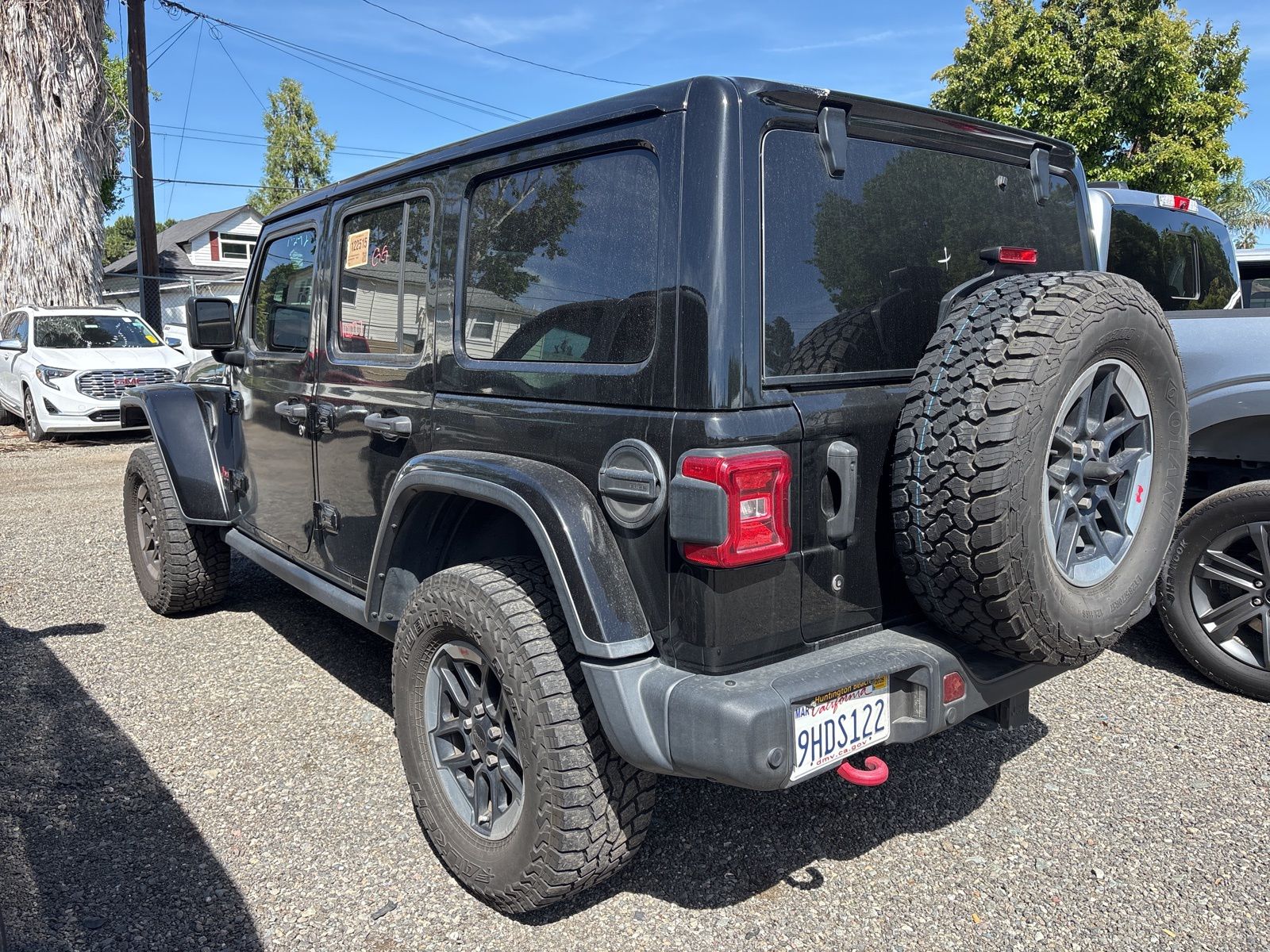 2019 Jeep Wrangler Unlimited Rubicon Hard Top 4x4 w/ Adaptive Cruise photo 3