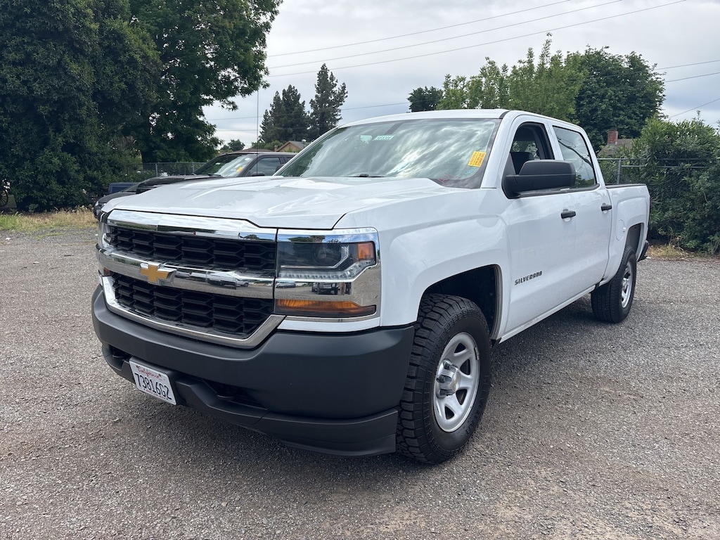 Used 2018 Chevrolet Silverado 1500 WT Crew Cab V8 4x4 Truck