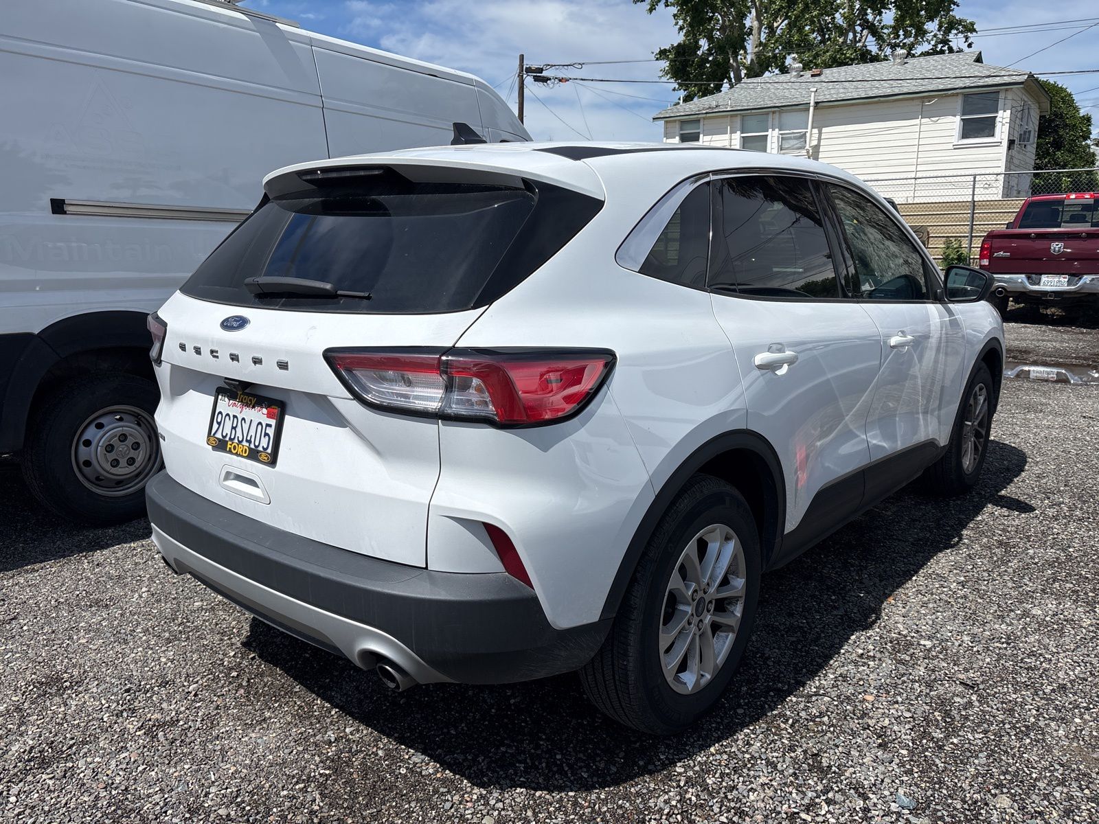 2022 Ford Escape SE photo 4