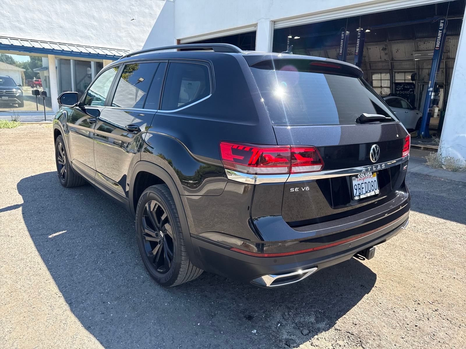 2022 Volkswagen Atlas V6 SE Technology photo 2