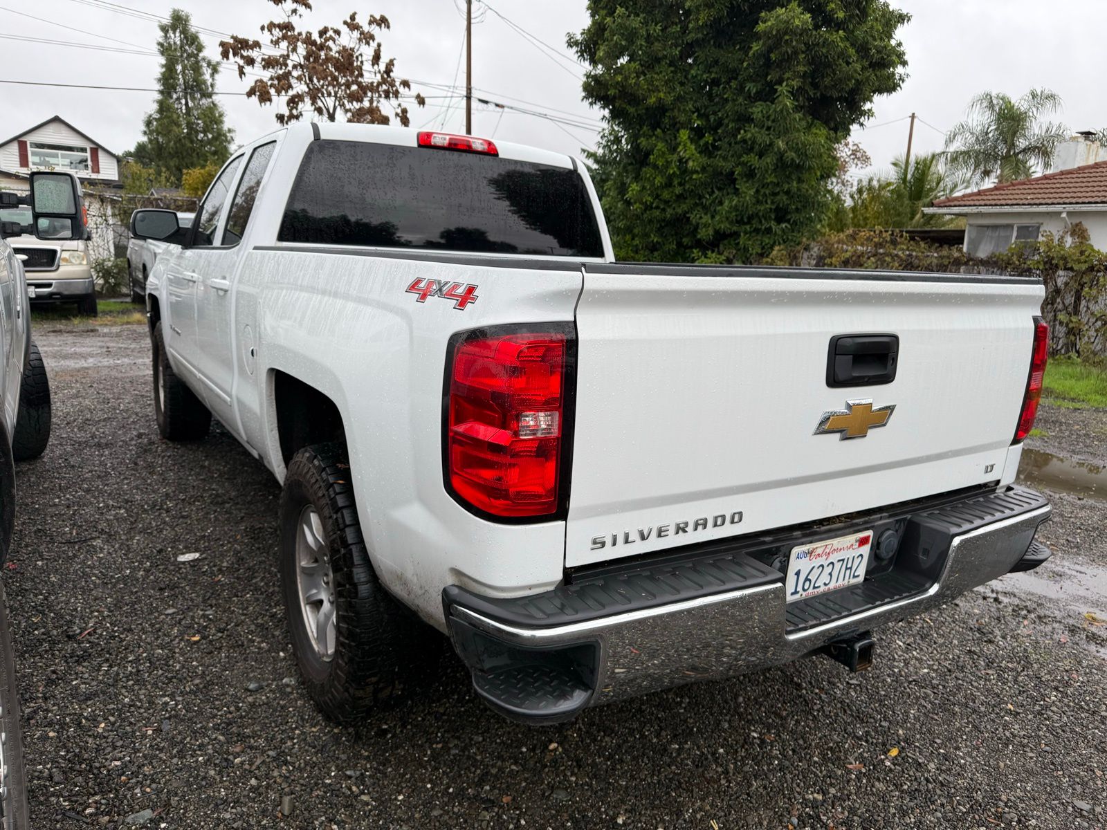 2017 Chevrolet Silverado 1500 LT1 photo 3