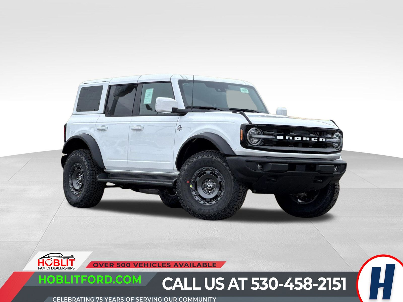 2025 Ford Bronco 4-Door Outer Banks's photo
