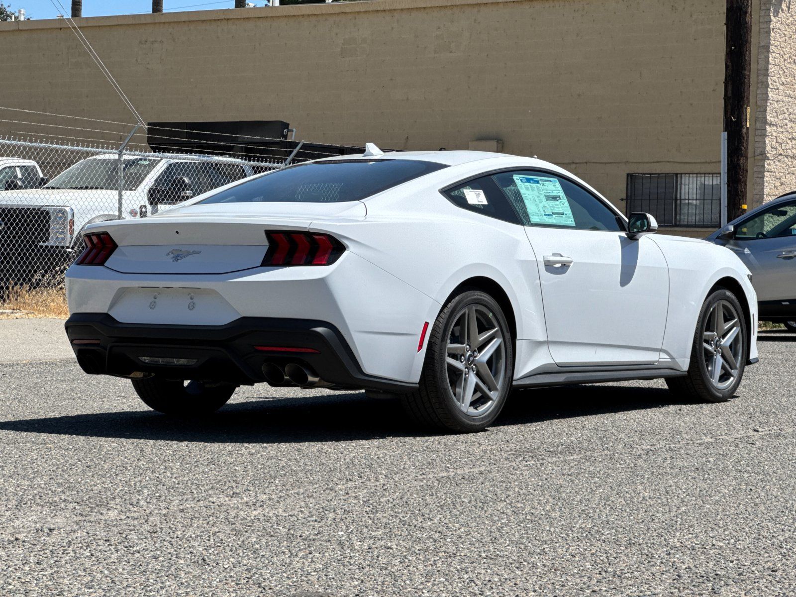 2025 Ford Mustang EcoBoost photo 3