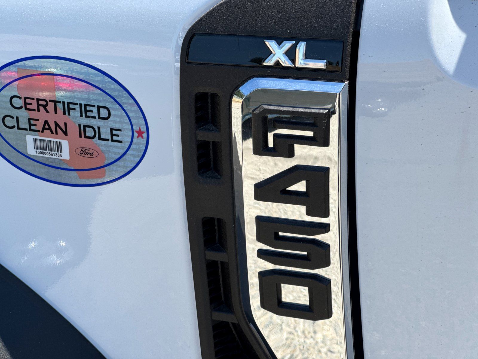 2025 Ford F-450 Super Duty Chassis Cab XL - Photo 28