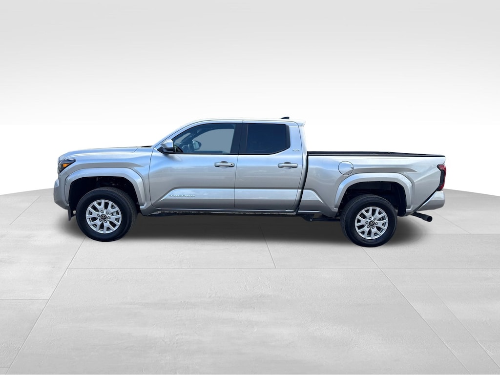 Certified 2024 Toyota Tacoma SR5 Crew Cab 4x4 Truck