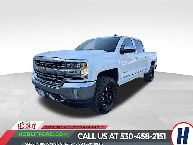 2017 Chevrolet Silverado 1500 LTZ Crew Cab V8 4x4 w/ Leveling Kit & Premium Whee Truck