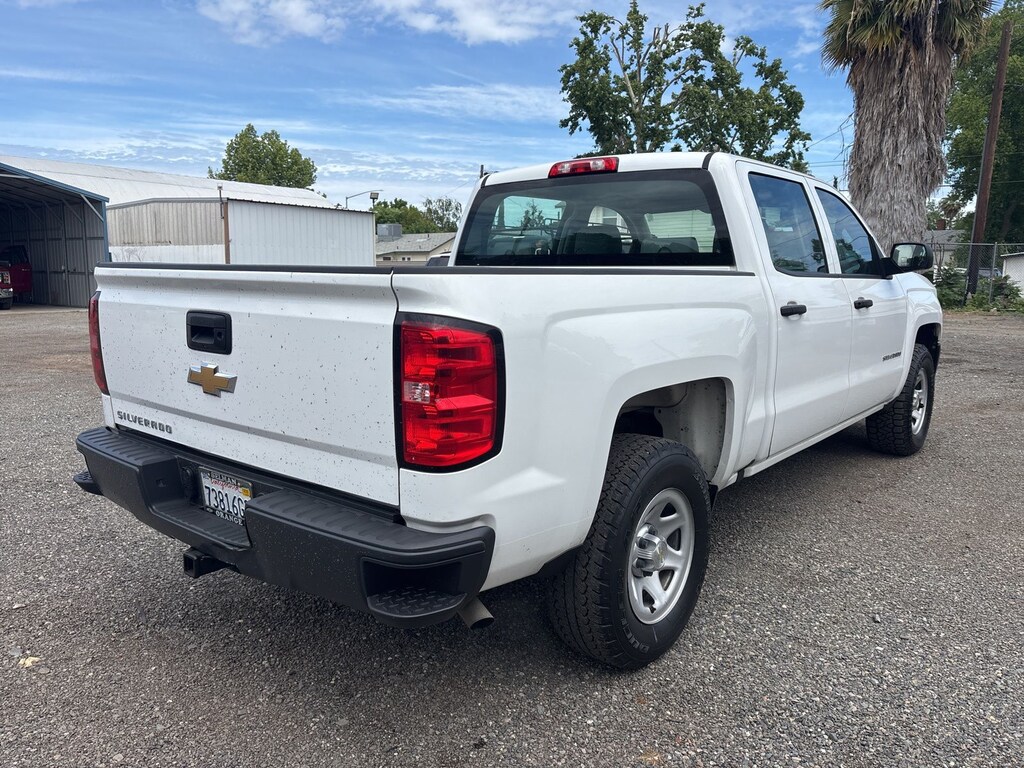 Used 2018 Chevrolet Silverado 1500 WT Crew Cab V8 4x4 Truck