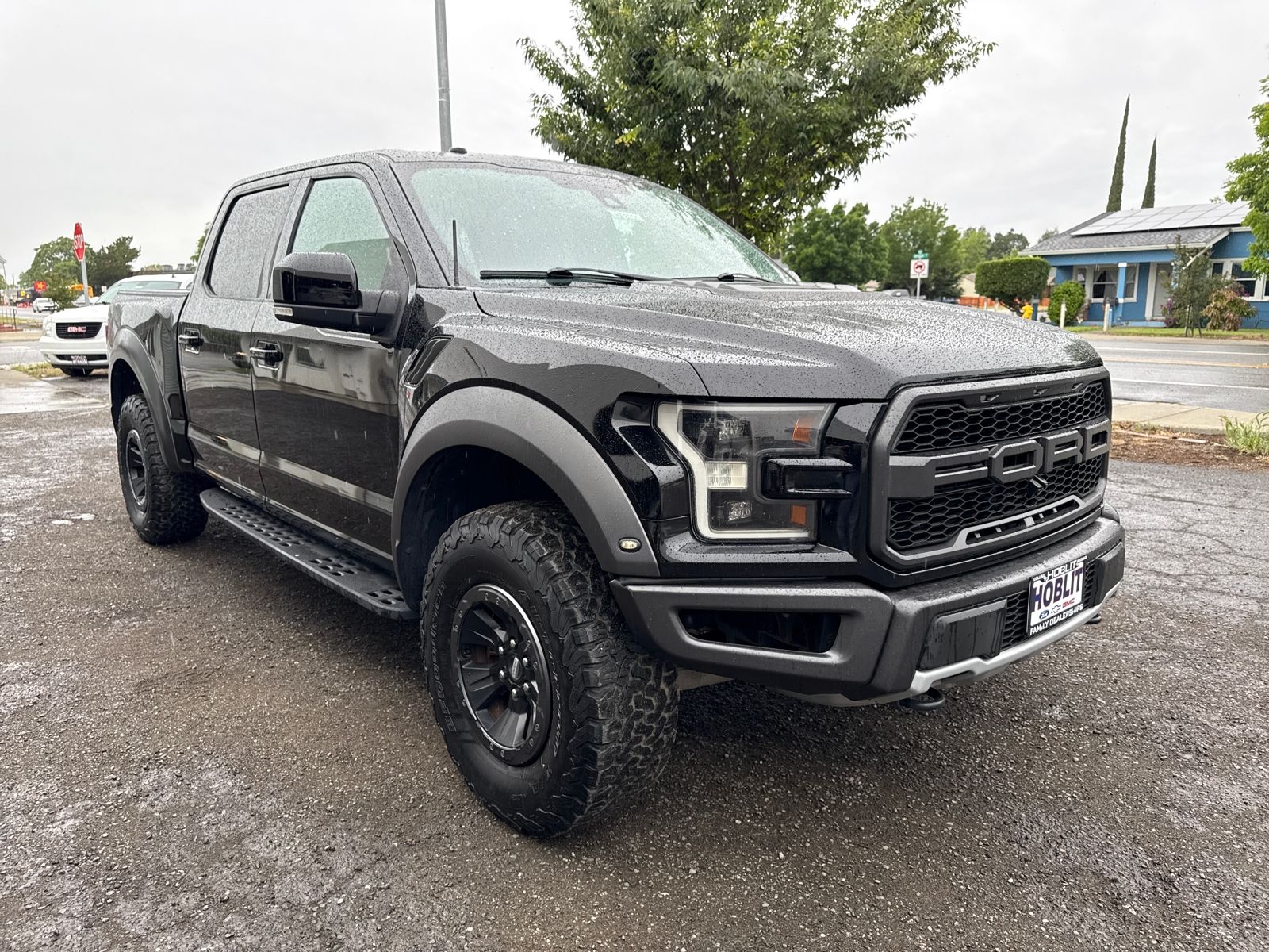 2017 Ford F-150 Raptor Crew Cab 4x4 w/ Technology Pkg. photo 6