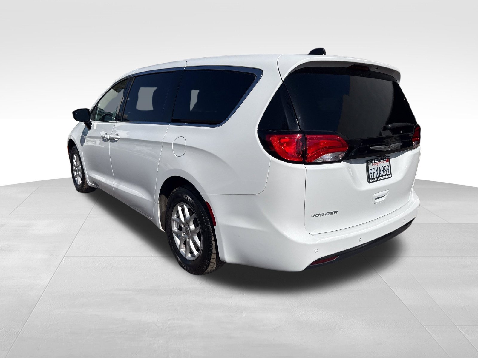 Certified 2025 Chrysler Voyager LX w/ 3rd Row Seating Minivan/Van