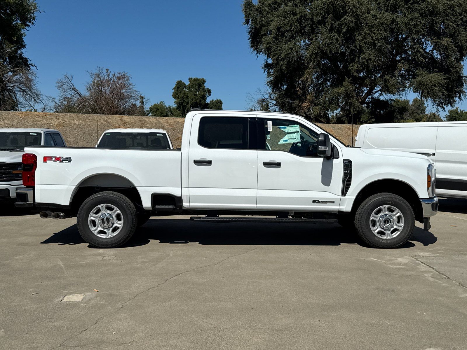 2026 Ford F-250 photo 2