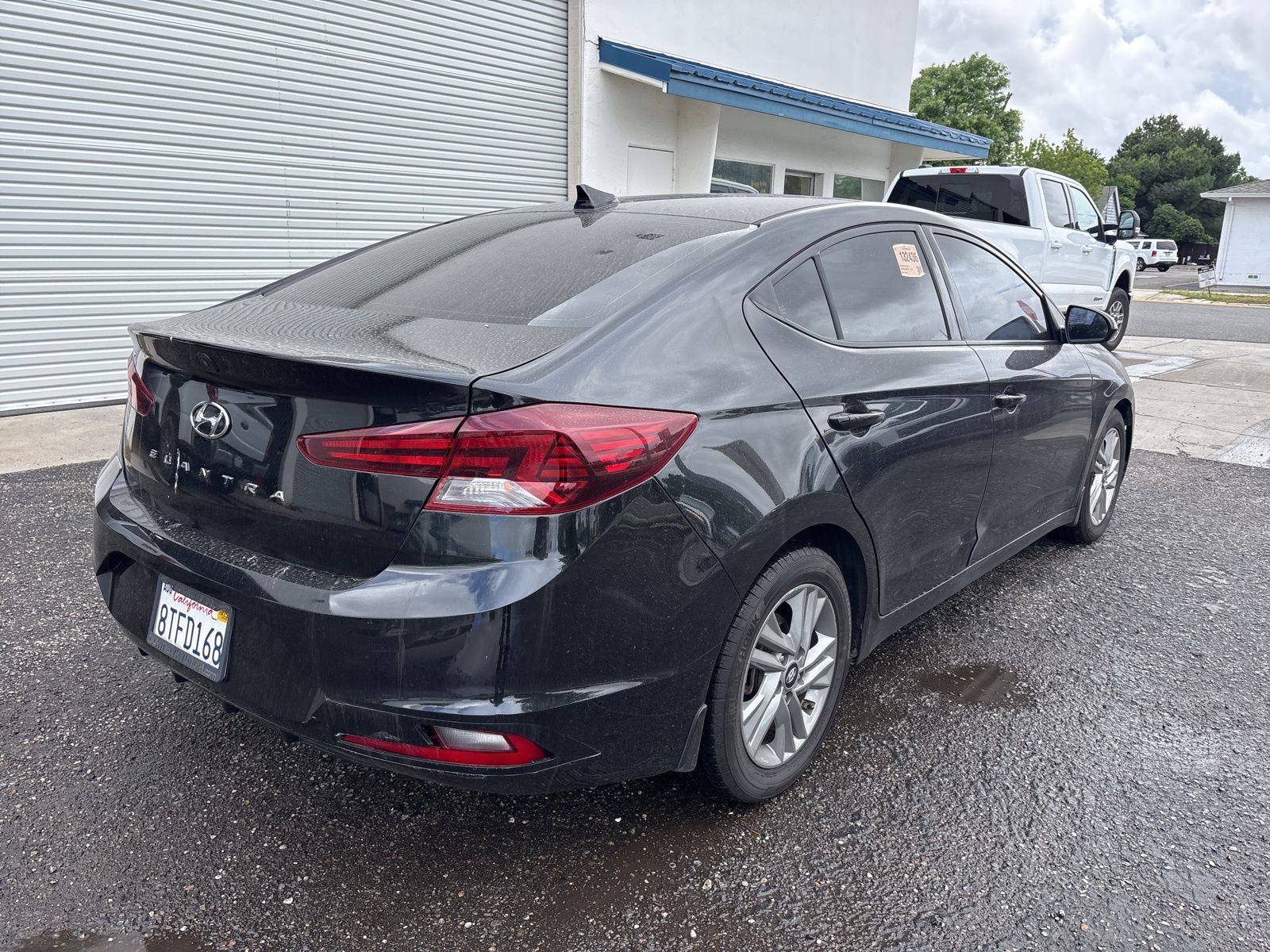 2020 Hyundai Elantra Value Edition photo 4