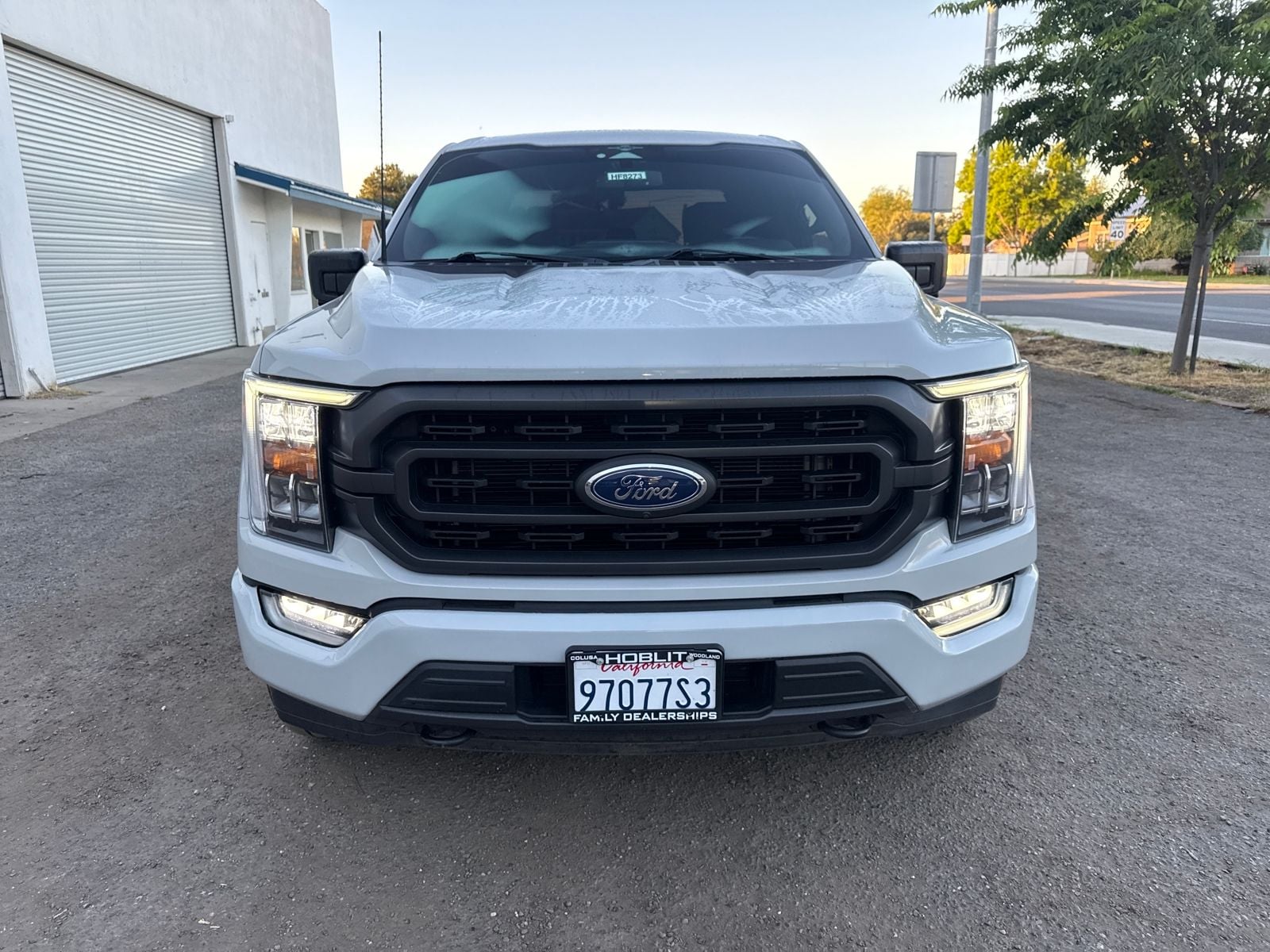 2023 Ford F-150 XLT Sport 4x4 Ecoboost w/ Panoramic Moon Roof photo 3