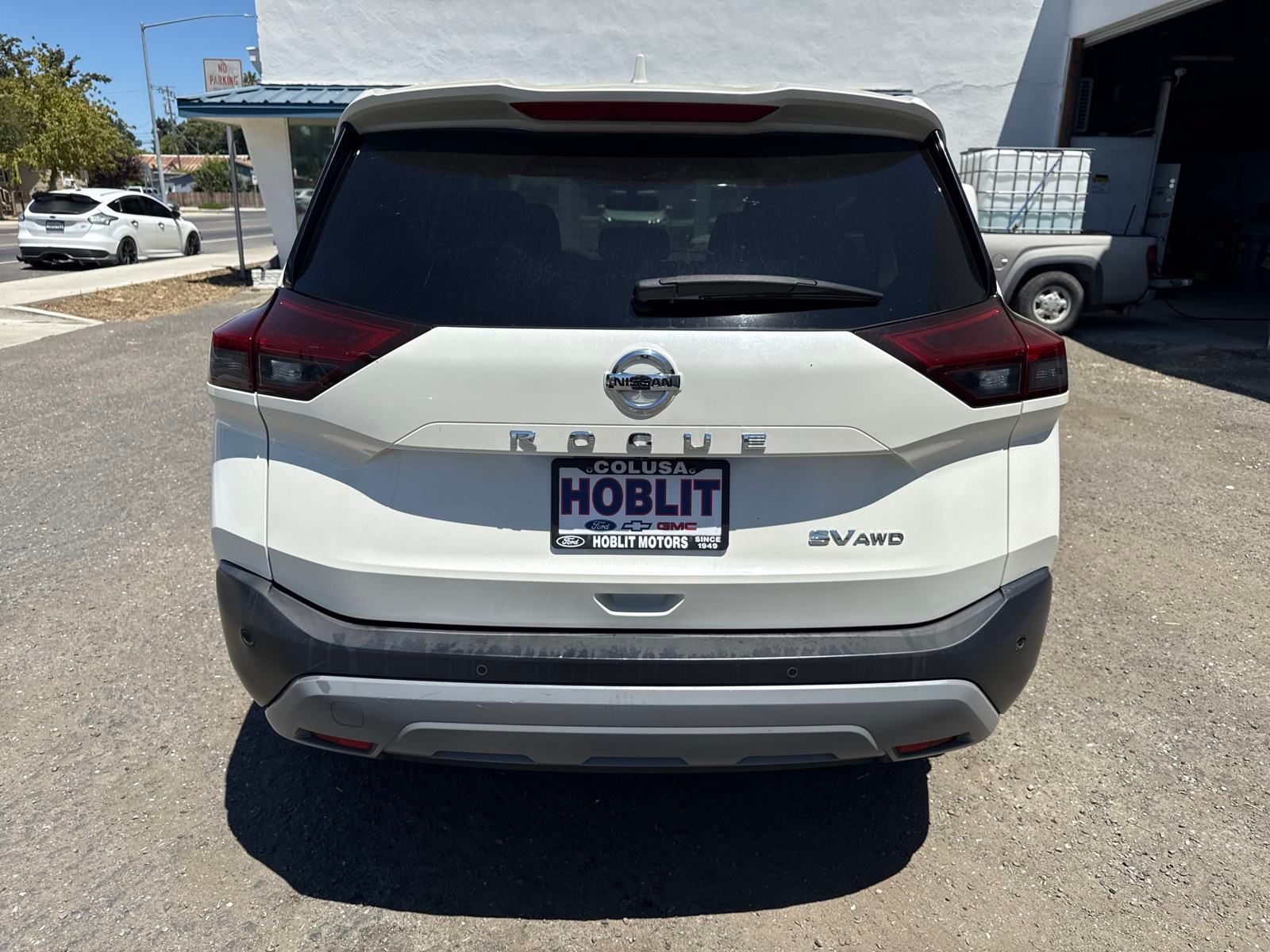 2021 Nissan Rogue SV photo 4