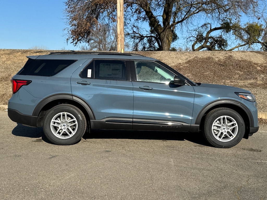 New 2026 Ford Explorer Active SUV