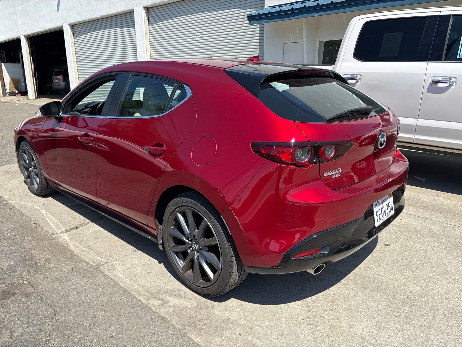 2019 Mazda Mazda3 Preferred photo 3