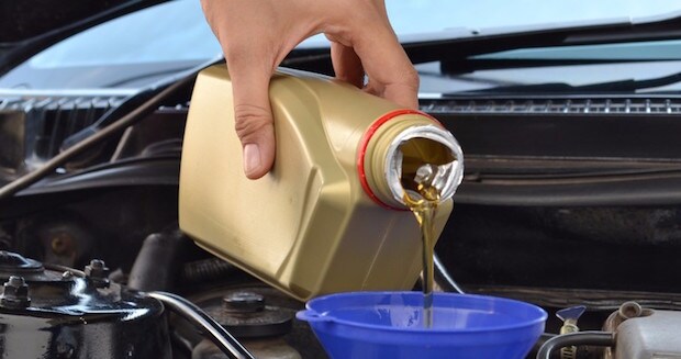 oil change near Woodland