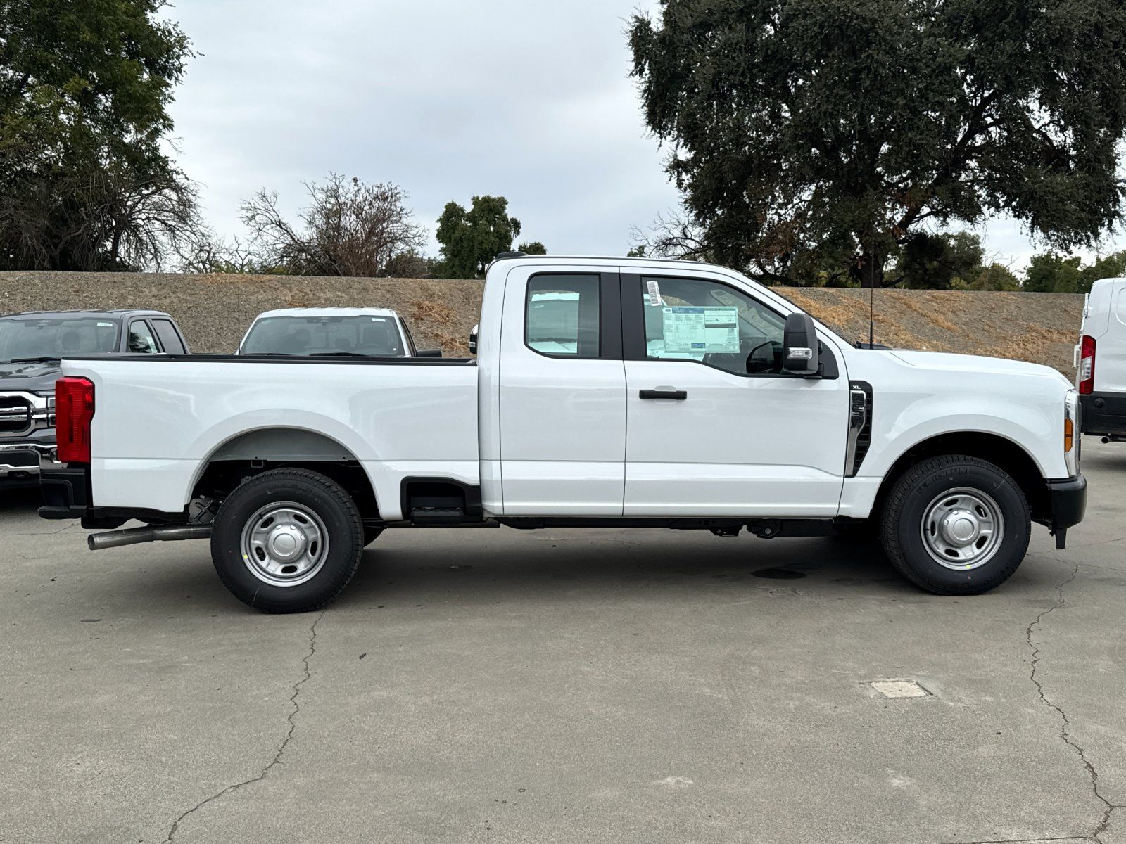 2026 Ford F-250 XL photo 2