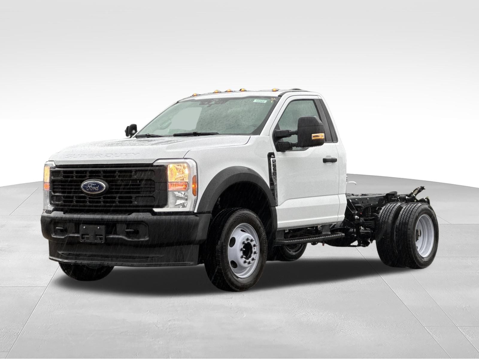 2025 Ford F-550 Super Duty Chassis Cab XL - Photo 8
