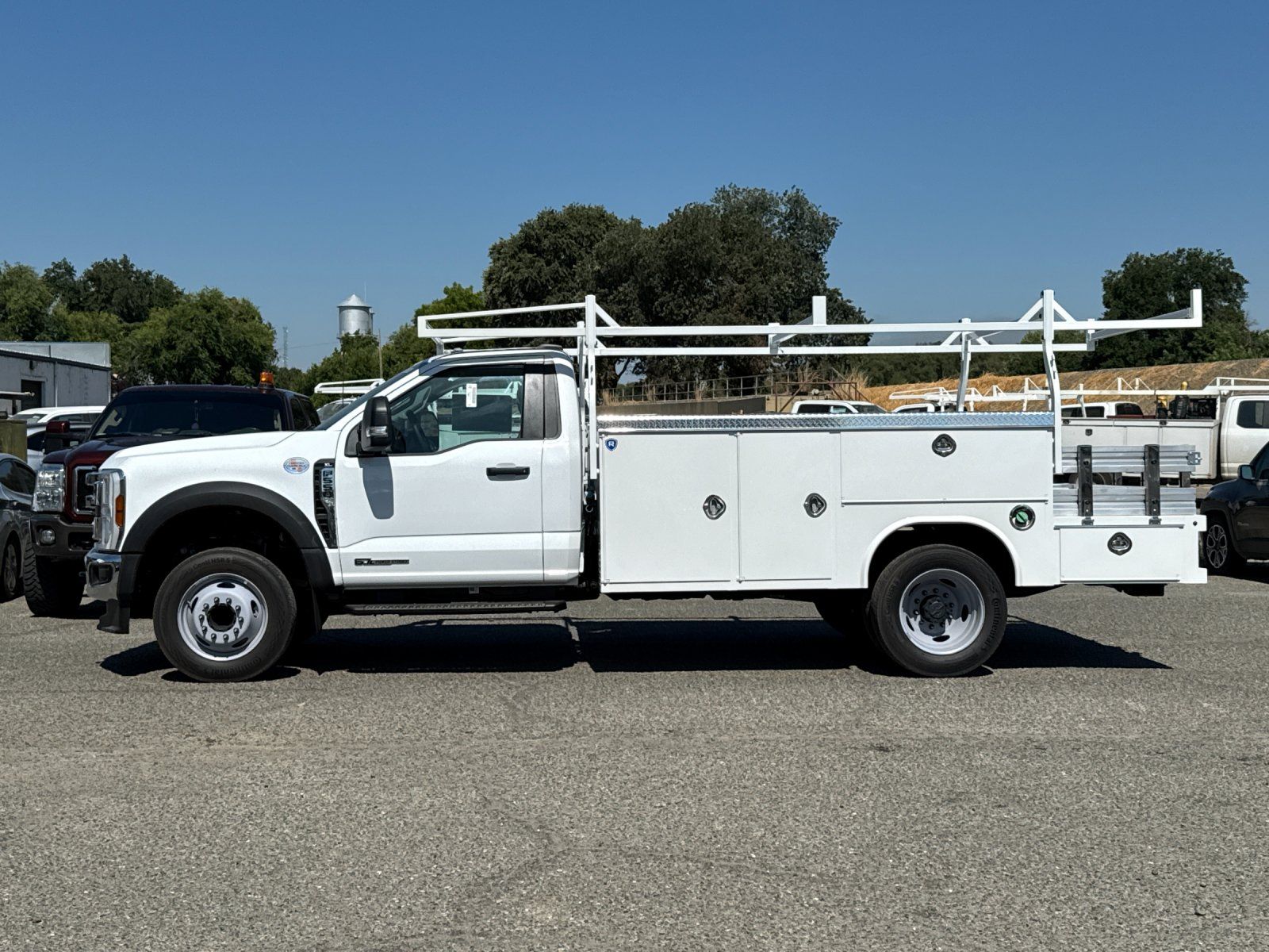 2024 Ford F-550 Super Duty Chassis Cab XL - Photo 6