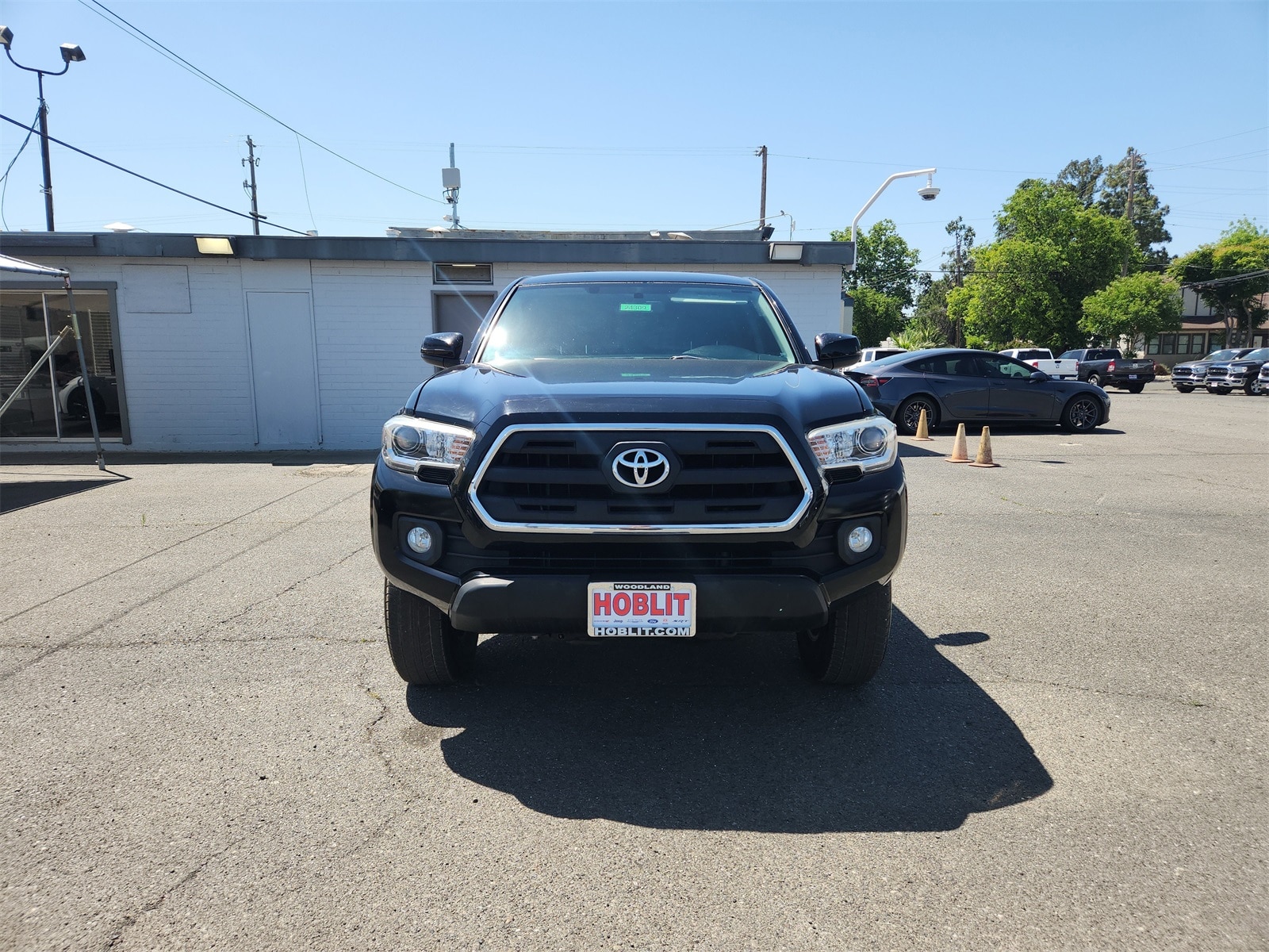 Certified 2017 Toyota Tacoma SR5 with VIN 5TFAZ5CN4HX049896 for sale in Colusa, CA