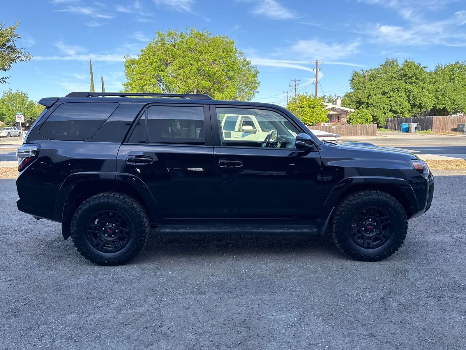 2021 Toyota 4Runner Venture 4x4 photo 5